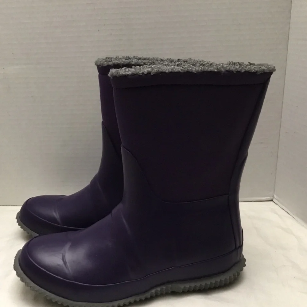 Hunter shoes.